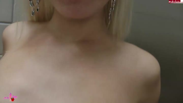 Amy5tarr – Geiler Rastplatz Blowjob