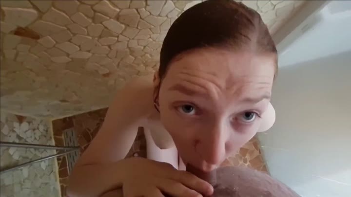 FinaF0xy – Knapp – Den Stiefpapa unter der Dusche besaenftigt