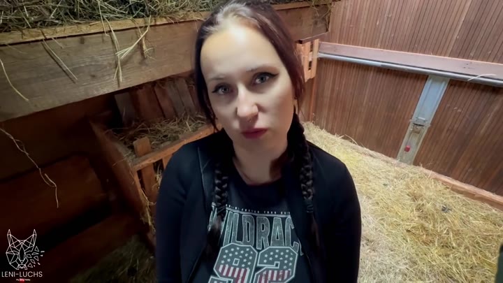 Leni-Luchs – DEUTSCHLANDS KRASSESTE STALLHURE – LASS DIE EUTER WACKELN