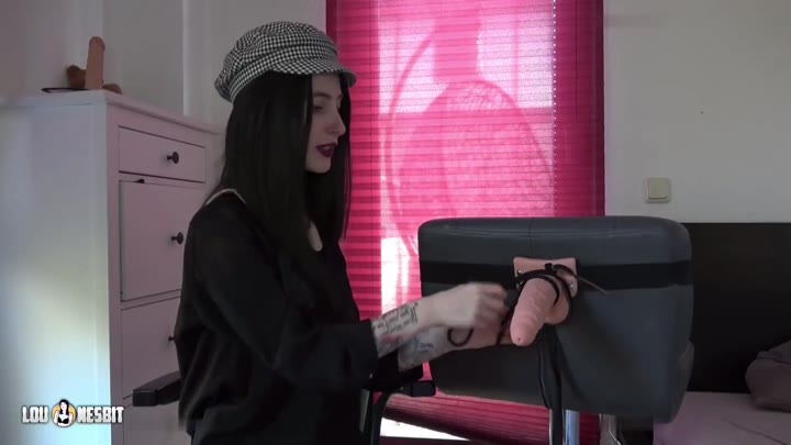 Lou-Nesbit – Ich binde deinen Schwanz ab