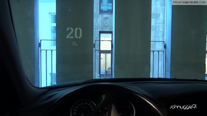 schnugg!e91 – Eifersucht – Er spioniert im Parkhaus