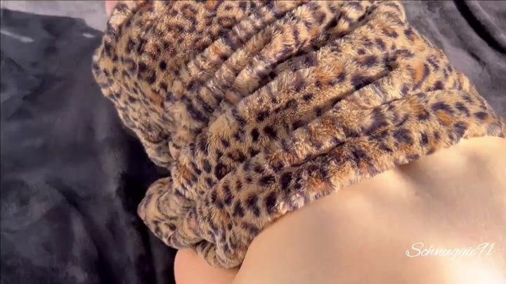 schnugg!e91 – Mein feuchter Traum – 20 Minuten Hausbesuch Teil 2