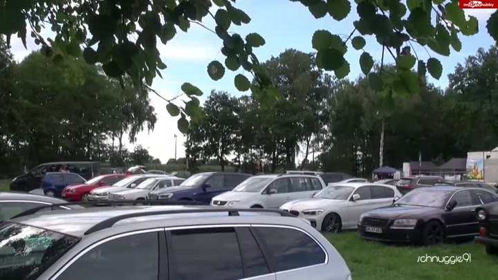 schnugg!e91 – Public – Parkplatz-Sex beim Dorffest