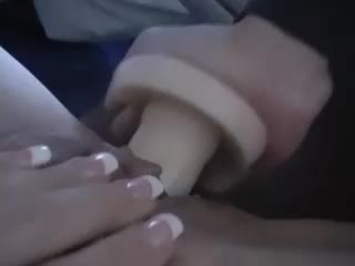 nova-maira – Ein bisschen mit dem Dildo gespielt