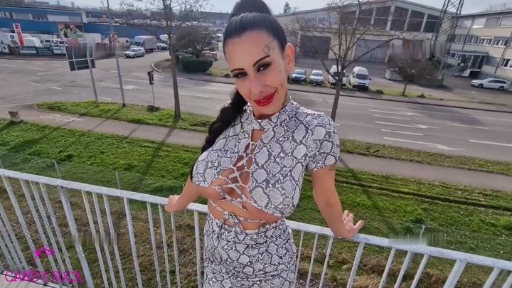 Candy_Suck – ICH HABE MIR DAS WG-ZIMMER ERFICKT