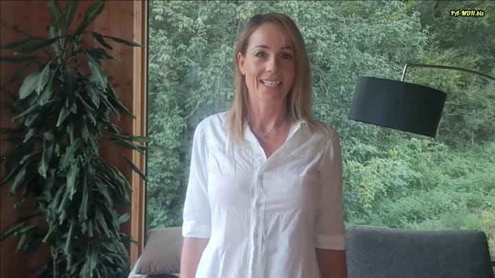 MissJolie109 – Jetzt trau ich mich endlich – Ich zeige mich in Unterwäsche