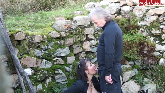 SEXbombKAY – Offenlegen mich beim Wandern