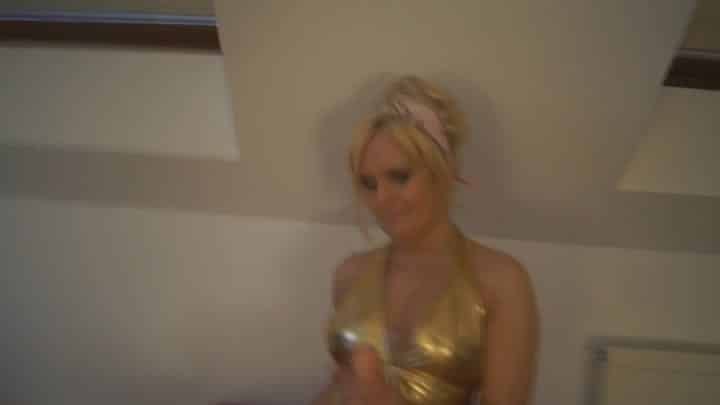 Sexy-Tiffany – Schluss mit lustig Tag 1