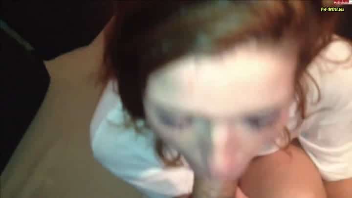 StrawXSberry – Blowjob und kurze Dogystyle