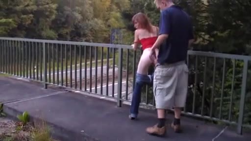 Swinger-Party – Auf der Autobahnbrücke