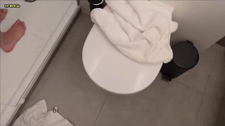 Valery_Venom – Sorry Hannes – Nach dem Date hab ich nen anderen gelutscht