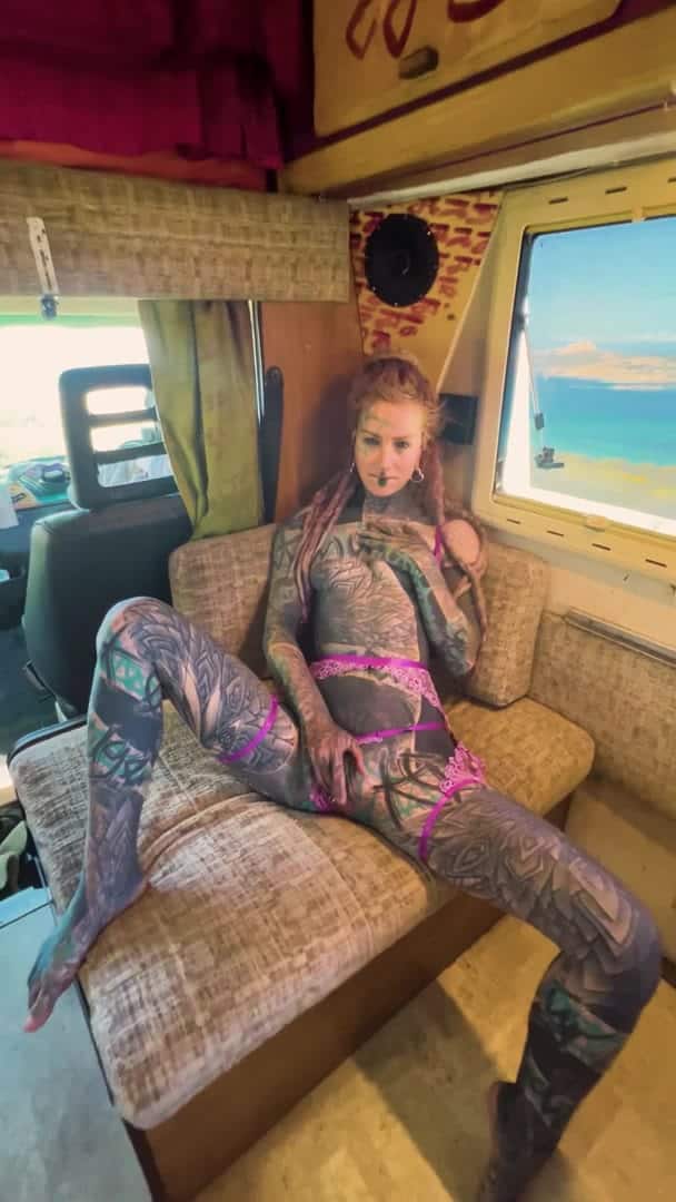 Anuskatzz – VAN LIFE PRIVAT HARDCORE FICKEN ABENTEUER VLOG SEX ON AIR