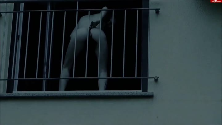 SaraSunshine – Vom Spanner beobachtet