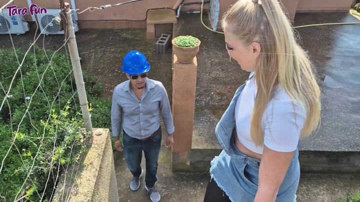 TARA-FUN – Bauleiter völlig ESKALIERT – Aus Rache in den Helm GEPISST