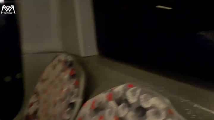 Wet-W0nder – Blowjob im Bus