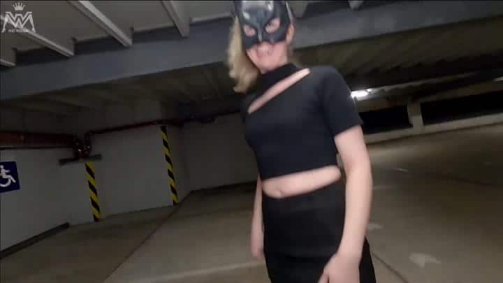 Wet-W0nder – User Piss Treffen 5 – Das doppelte Vergnuegen im Parkhaus