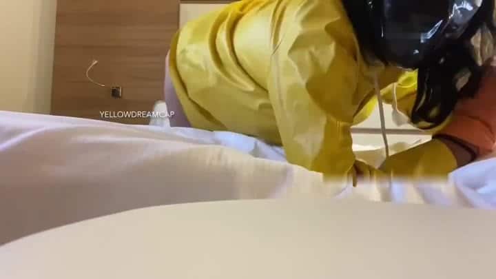 Yellowdreamcap – Meine Fotze schön mit Gummihandschuhen poliert bis Inch komme