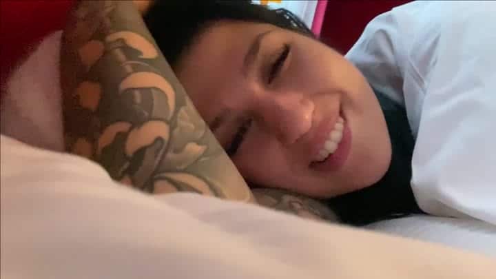 KiraKane – Wake up with Kira – DirtyTalk für die prallste Morgenlatte