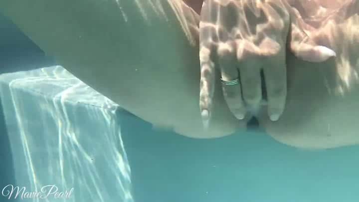 MaviePearl – Geiler Spaß unter Wasser