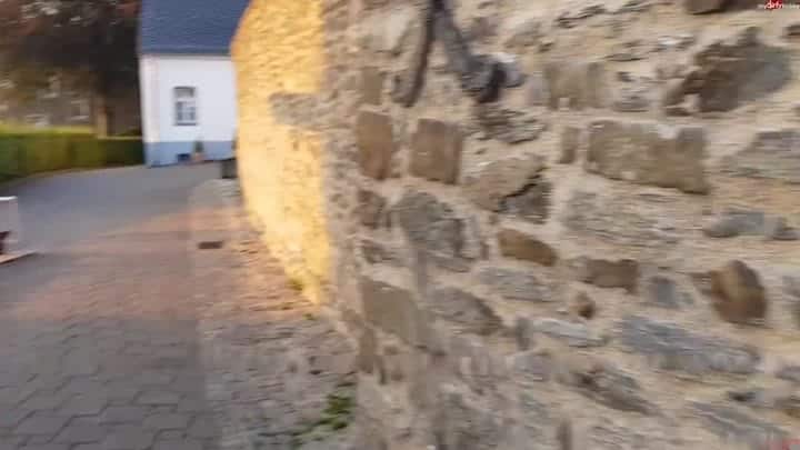 Luna-Light – Eingenäßt auf Schloß Burg