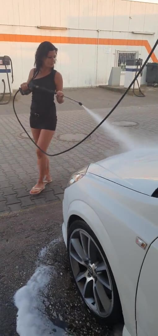 Lady_Melina_Jolie – Autowäsche spezial