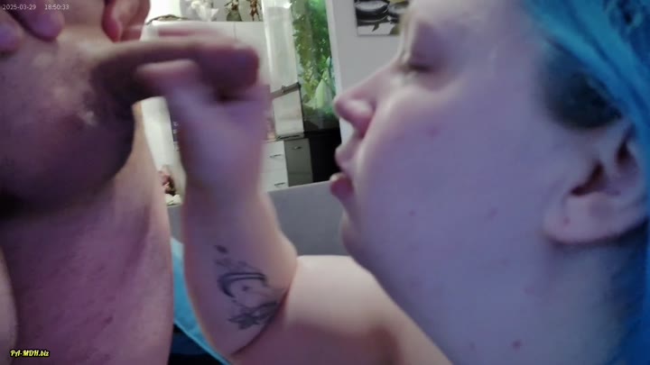 Bigbubskity – Ich befriedige zwei Männer Teil 2