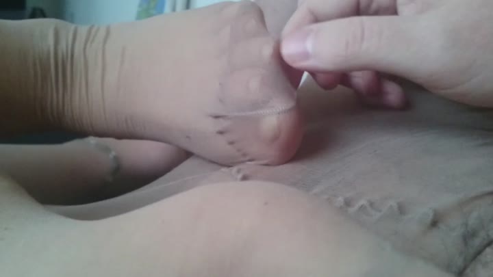 nylonjunge73 – Heißes Date für zwei in feinen strumpfhosen – Directors Cut