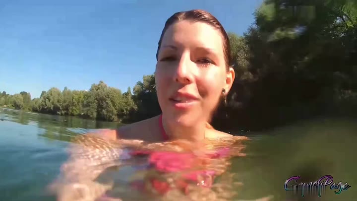 GypsyPage – Pussy Sahne gefangen in einem Meer