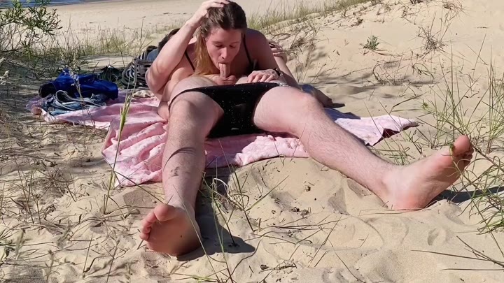 Dvabitch – Kehlenfick zusammenstellung Teil 12