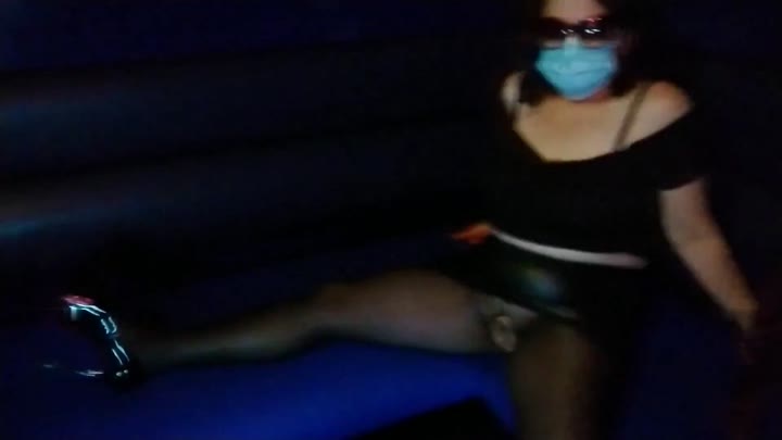 nylonwife – CUCKOLD TREFFEN IM PORNOKINO – USER FICKT MICH VOR MEINEM EHEMANN
