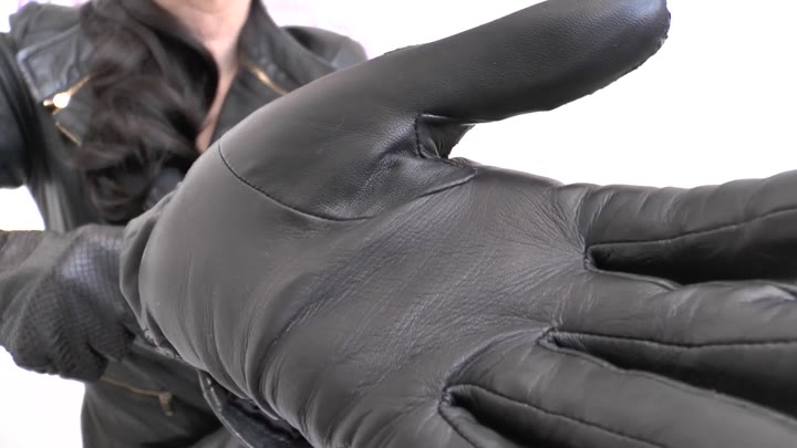 Lady_Victoria_Valente – Stallbursche Über dem knie züchtigung, POV