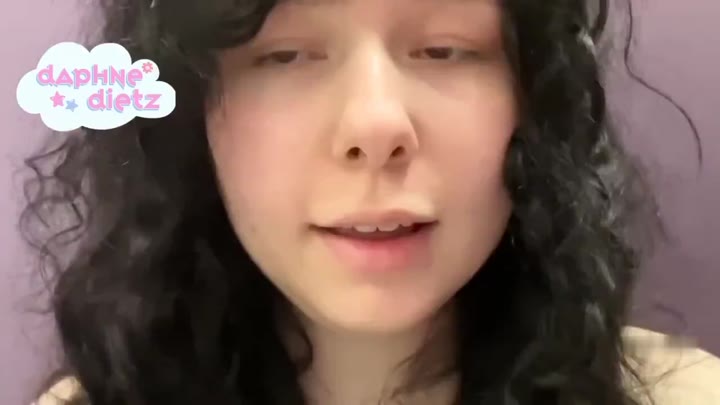 DaphneDietz – Mein erstes Mal in einer Universität mit 18 ESKALIERT – Hoffentlich werde ich nicht erwischt