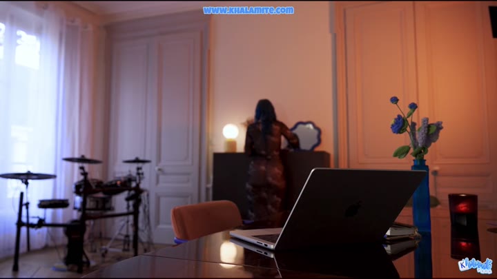 Khalamite – Dieses Spielzeug wird deinen chef wie ein Derb machen_ Ein behaartes französisches Mädchen