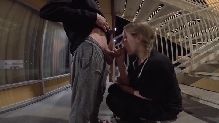 Mya_Lane – Ich entleer 2 ladungen sperma vor unserem hotelzimmer –