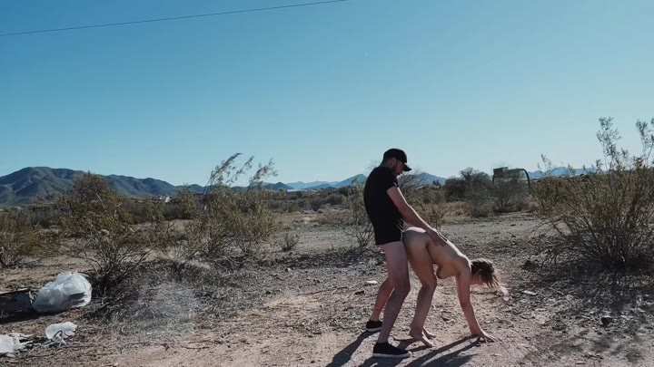 Mya_Lane – Sex am straßenrand in der Wüste