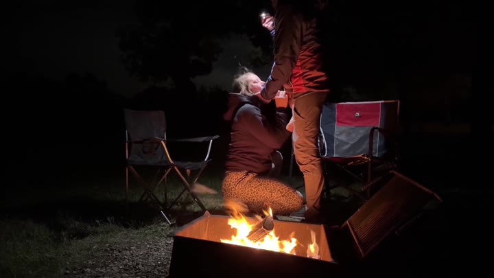 Mya_Lane – Sex beim camping und der versuch, erwischt zu werden