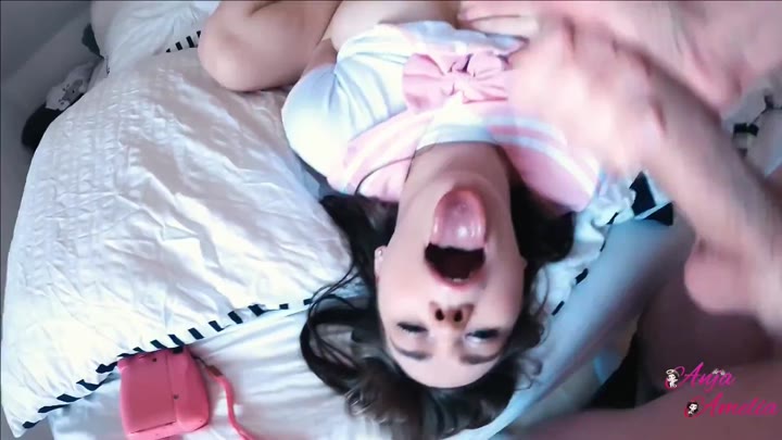 AnjaAmelia – Gib mir dein Sperma – Die besten Abspritzer und Gesichtsbesamungen