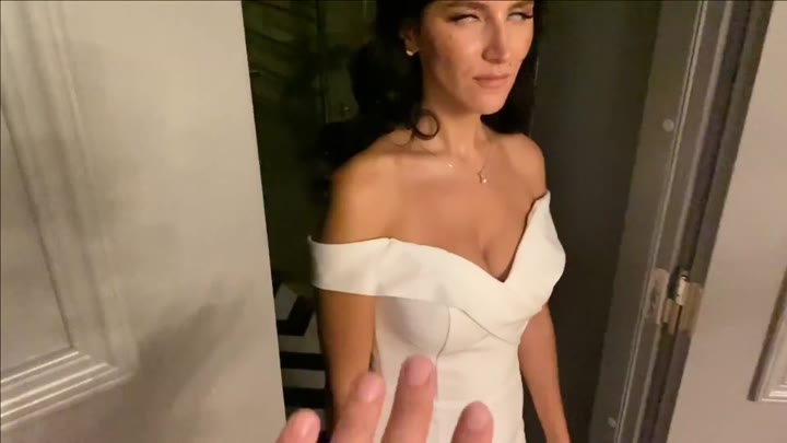 Eva_Keks – Zombie Braut Überraschung in der Hochzeitsnacht – Sie beißt nicht, sie lutscht Schwanz