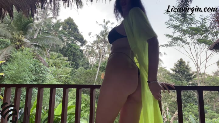 LizaVirgin – Stiefmutter bekommt einen zitternden orgasmus