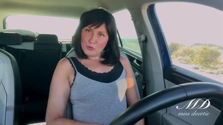 Miss-Doertie – Car Jerk Off Instruction 01