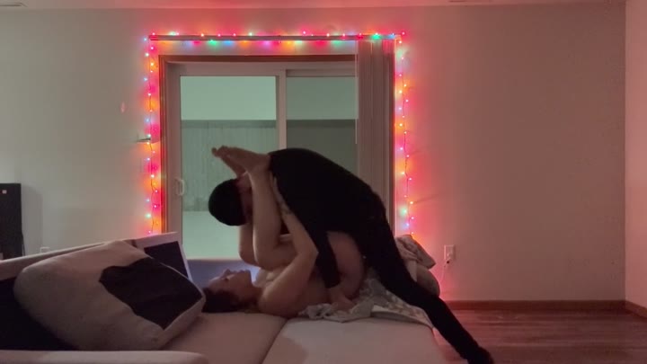 Mya_Lane – Ehefrau vor der kamera erwischt und bekommt muschi geritten