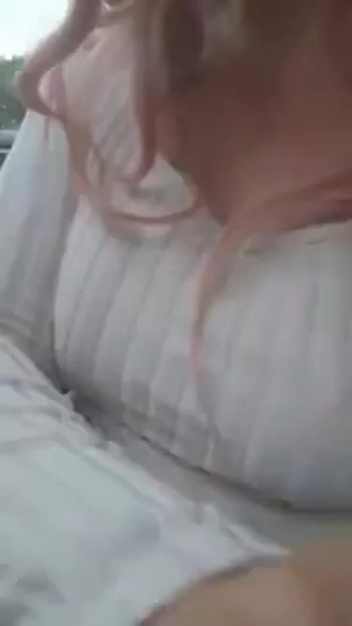 RoXxy_FiCksy – Vom Bauer erwischt Teil 2