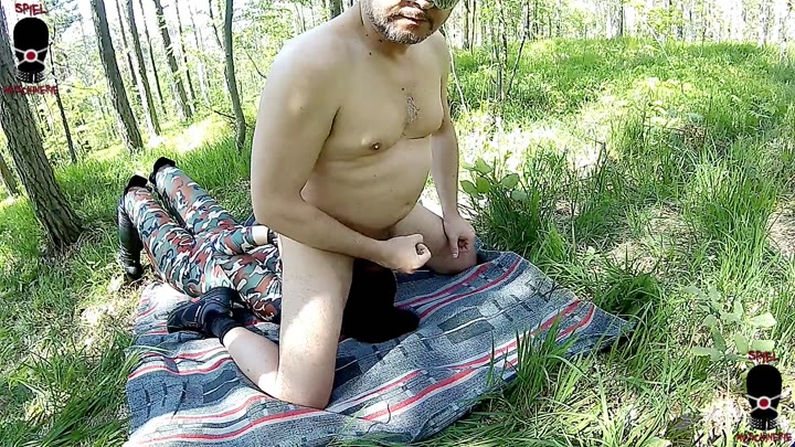 Spiel_maschinerie – Kriegsgefangene – Verhör