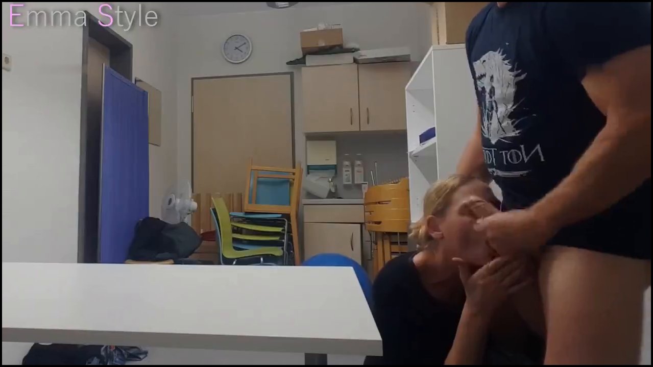 emmastyle – Im Büro der Chefin gefickt