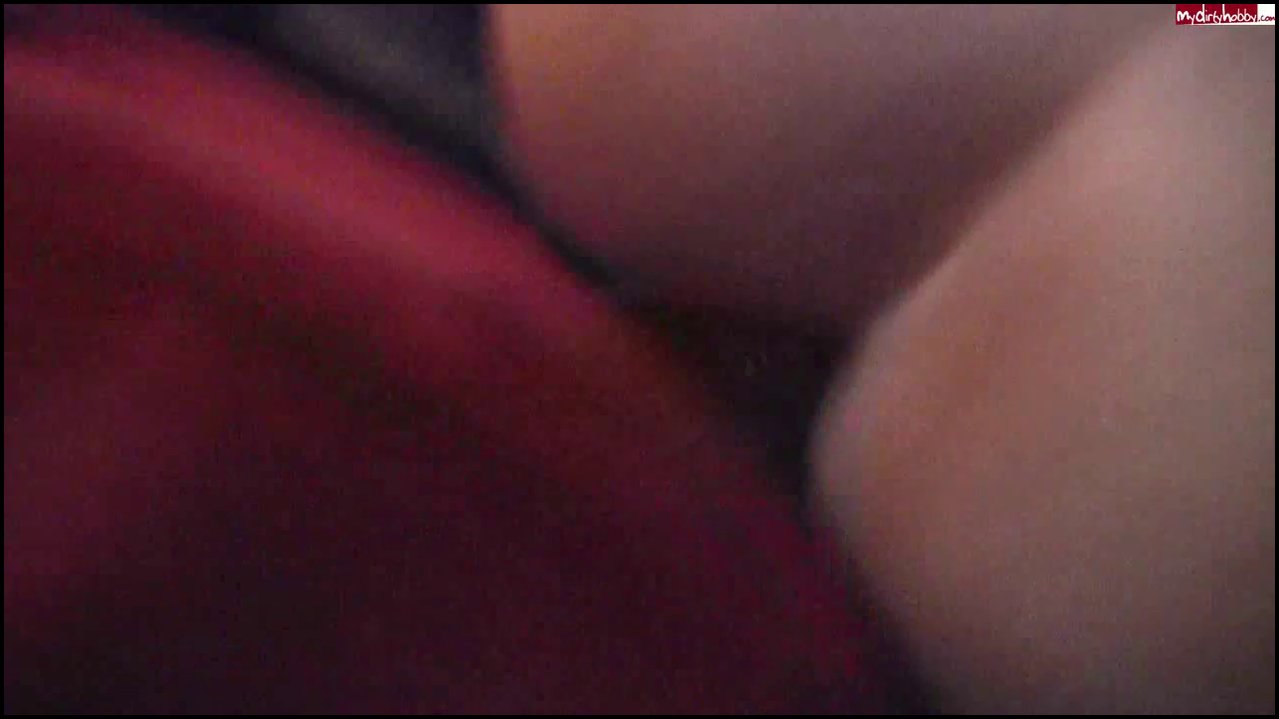 Party-Jule – Im Pornokino durchgefickt