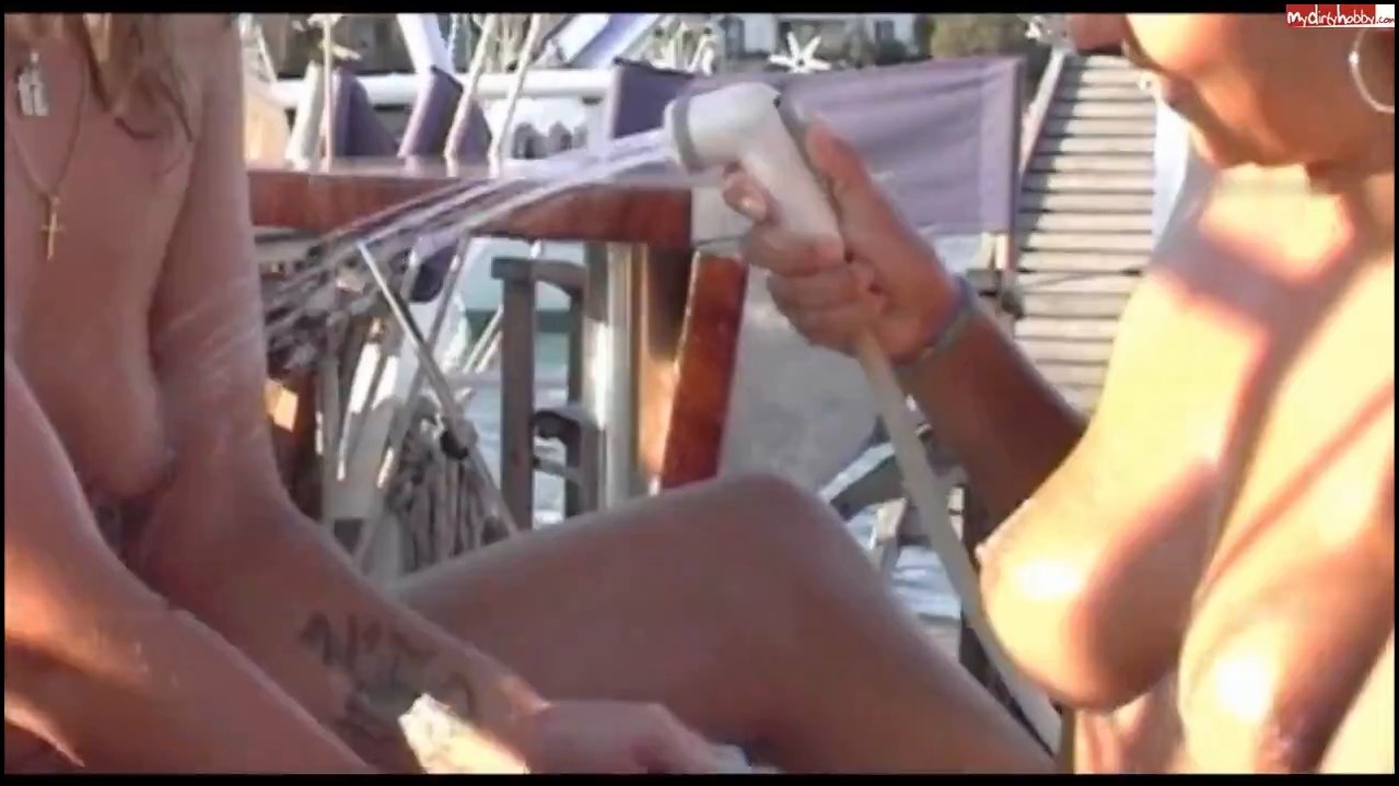 salmadenora – 2 Fotzen ganz intim