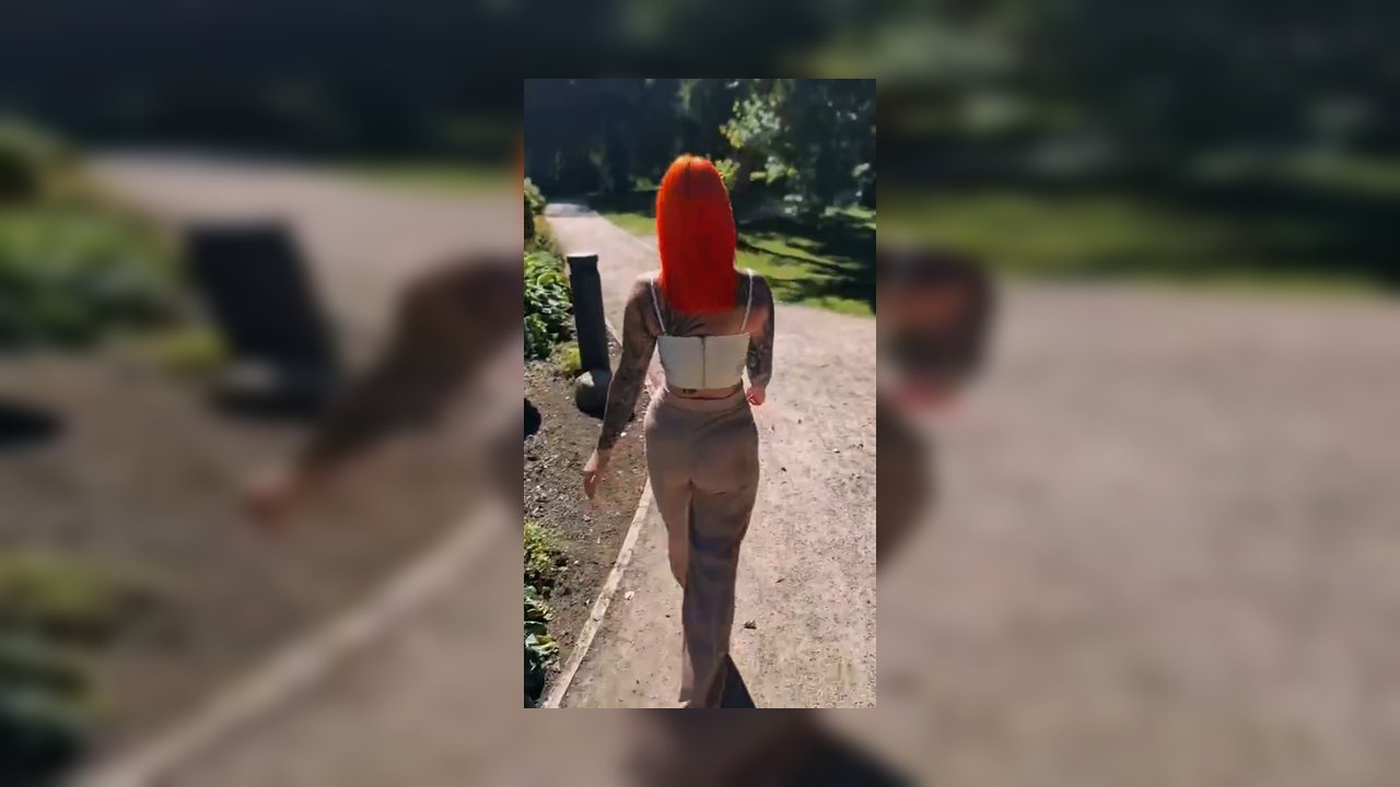 Scarletvixenofficial – Outdoor Teaser – Schau mir zu, wie ich in der Öffentlichkeit meine Kurven zeige