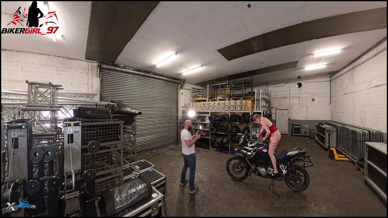 Bikergirl 97 – Behind the Scenes – Fotoshooting und Soloclip auf meinem Motorrad