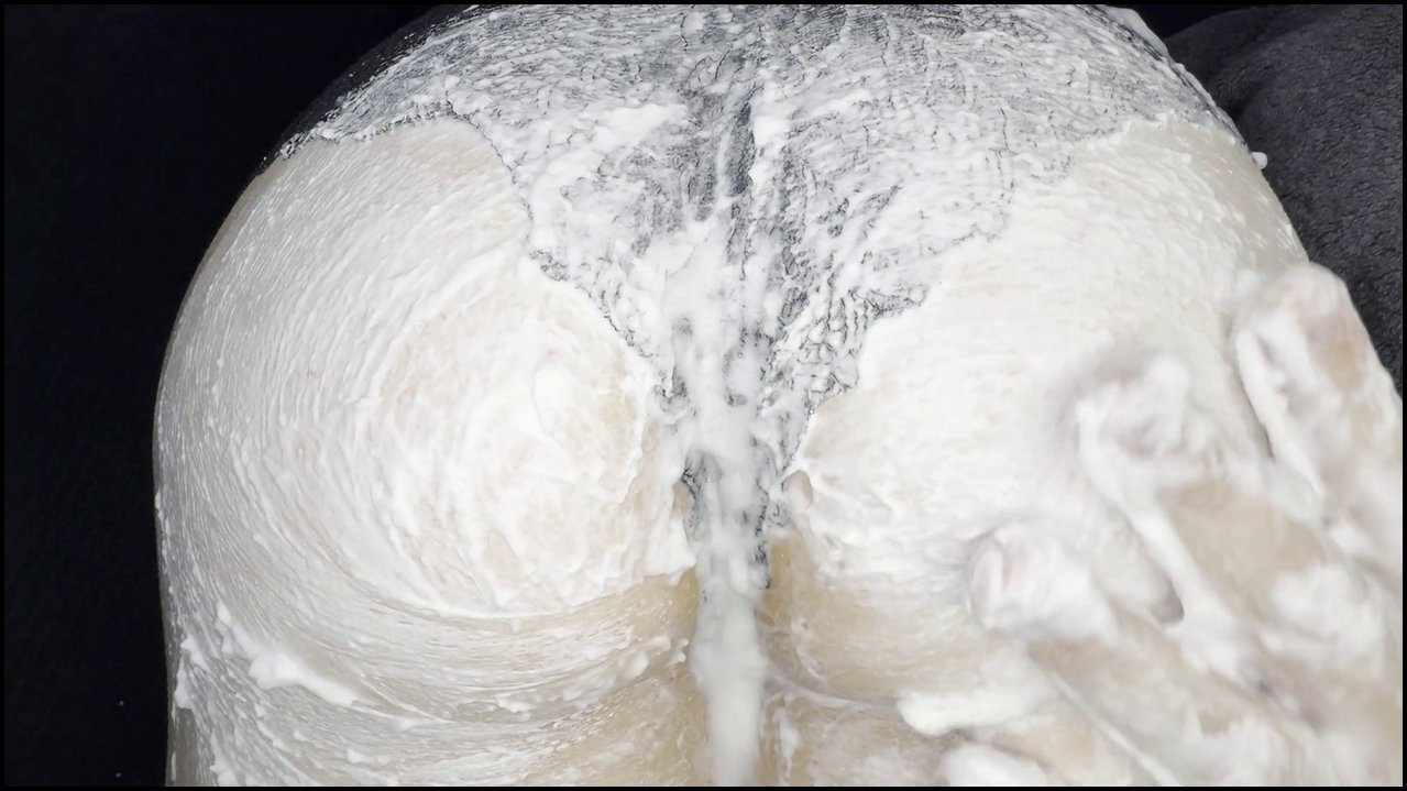 Buttology89 – Asmr Schaummassage