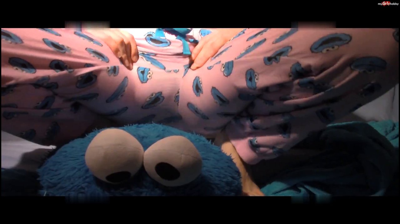 freakart – Ich bin wieder da, im Schlafanzug